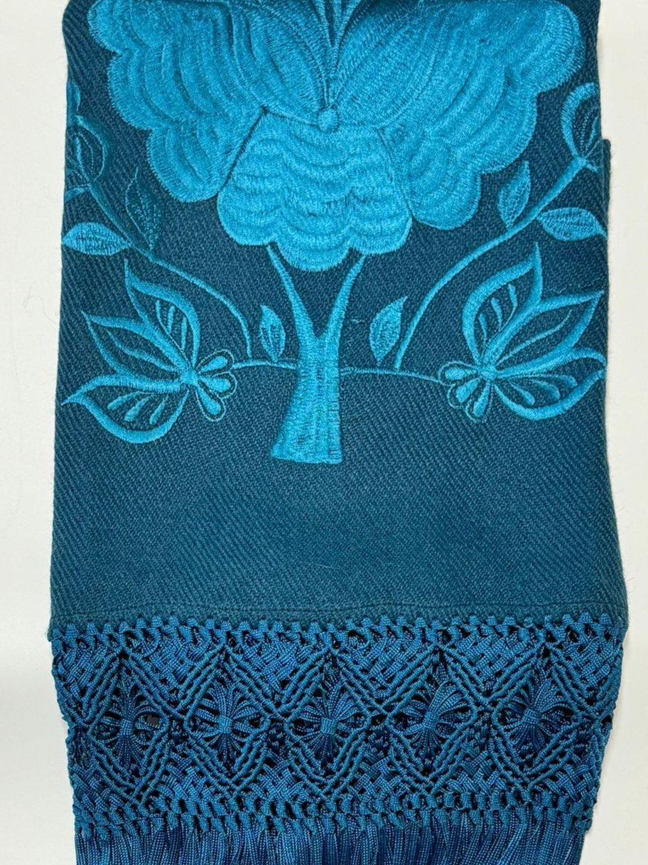 Premium Peacock Carnation