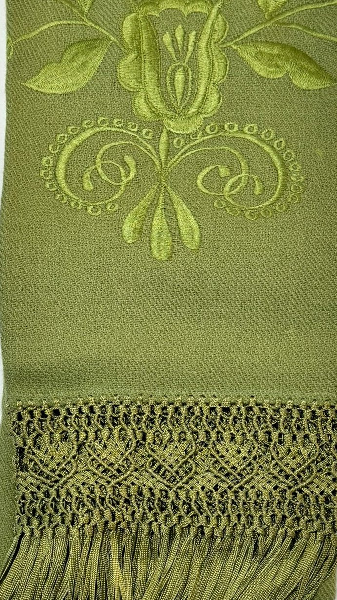 Premium Green Bellflower